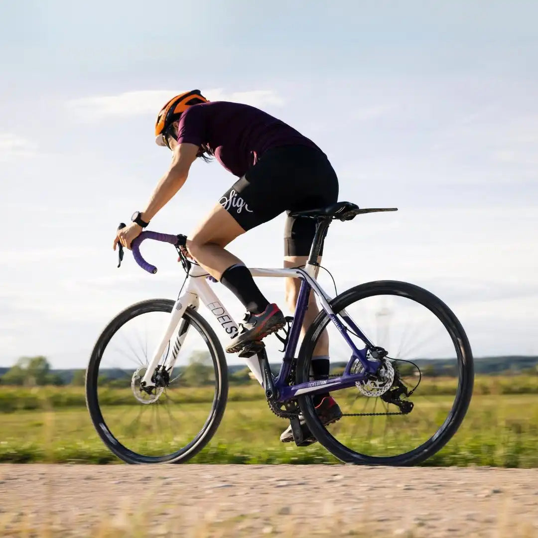 單車, 公路單車, HK Bicycle, Bike HK, 香港單車,,Sleek road bicycle with a lightweight frame and aerodynamic design from 28Goods, perfect for teens and adults seeking speed and performance.