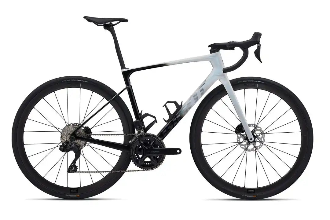 Giant 2024 Defy Advanced PRO 1 Road Bike 28GOODS