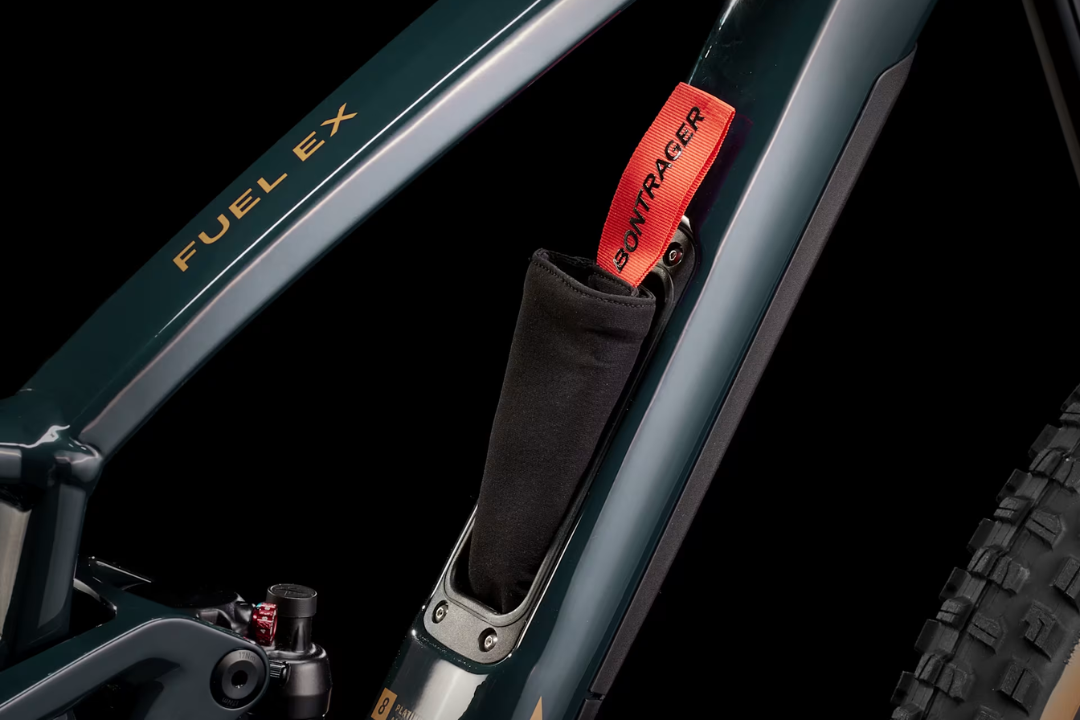 TREK 2024 Fuel EX 8 XT Gen 6 SUS BIKE-Nautical Navy-ML (29" wheel) Mountain Bike