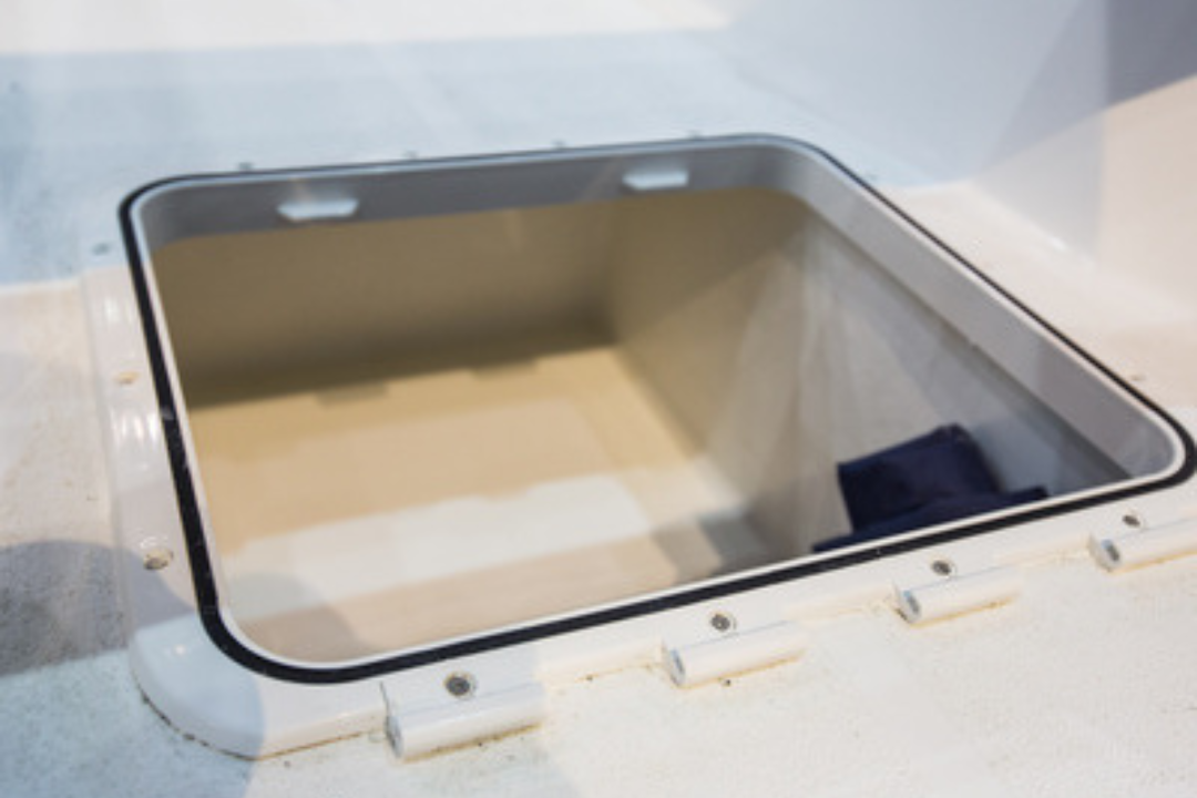 Astus Sailing Trimaran Boat 20.5