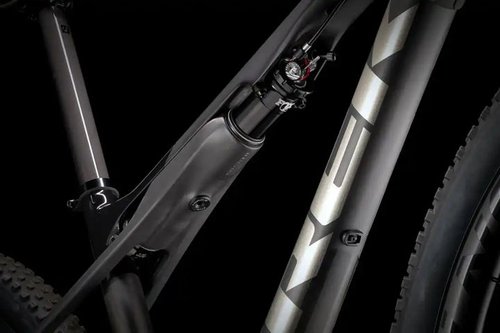 TREK SUPERCALIBER 9.8 XT GEN 1 29" MOUNTAIN BIKE - CN/BK 28GOODS