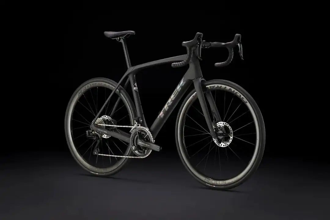 TREK 2023 DOMANE SLR 9 GEN 4 disc brake road bike-METALLIC RED SMOKE TO BLUE SMOKE FADE 28GOODS