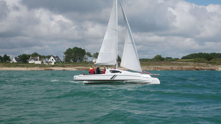 ASTUS Sailing Trimaran Boat 22.5 28GOODS