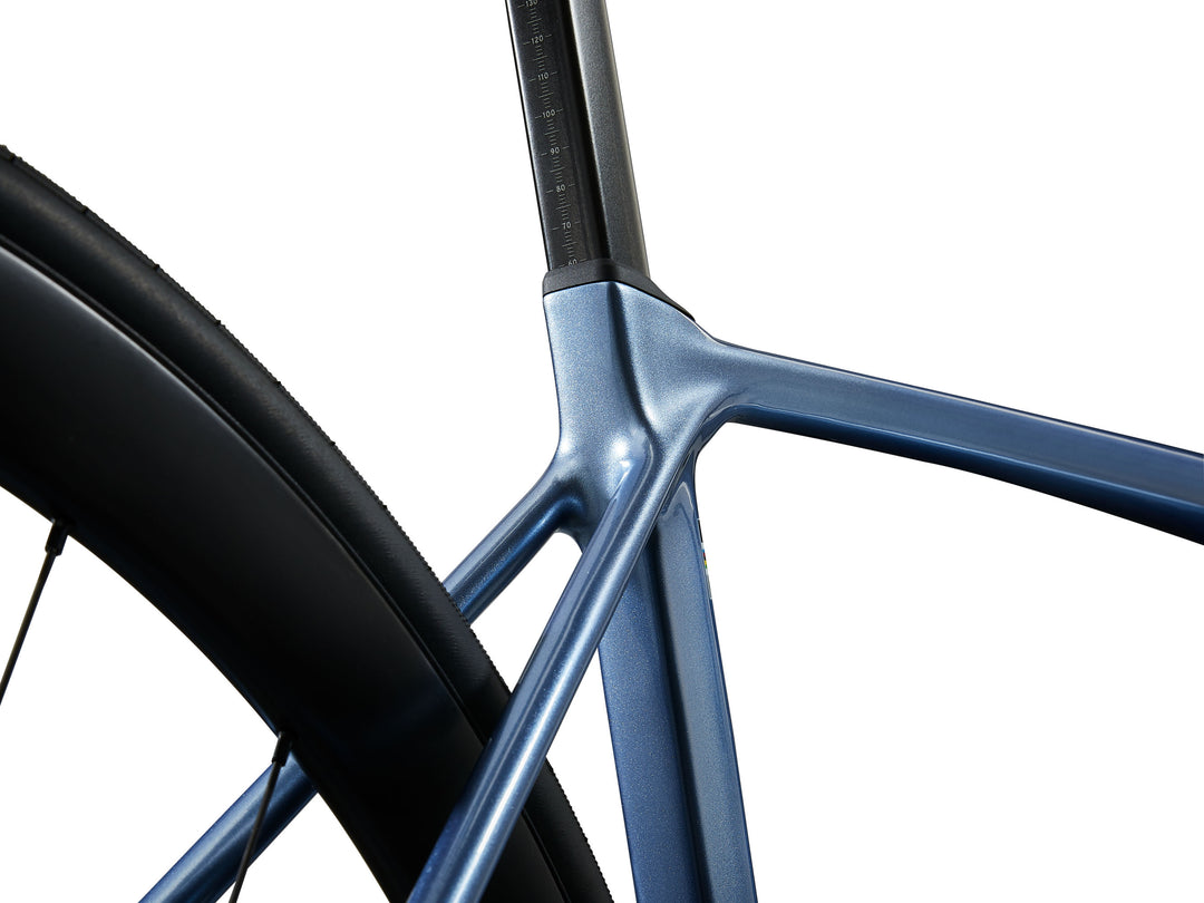 2025 GIANT TCR ADVANCED 0 - PRO COMPACT ROAD BIKE