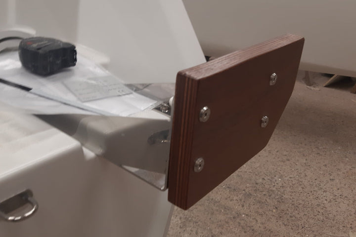 Astus Sailing Trimaran Boat 20.5 28GOODS