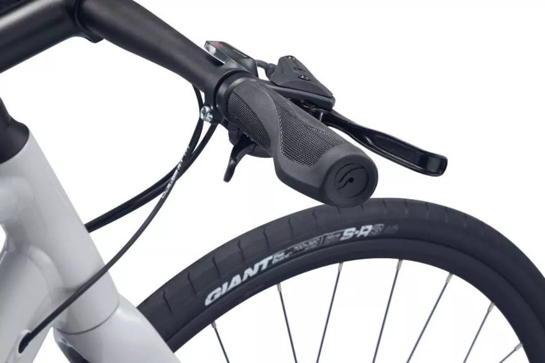 2022 GIANT FASTROAD SL 2 Hybrid Bike Road Bike 28GOODS