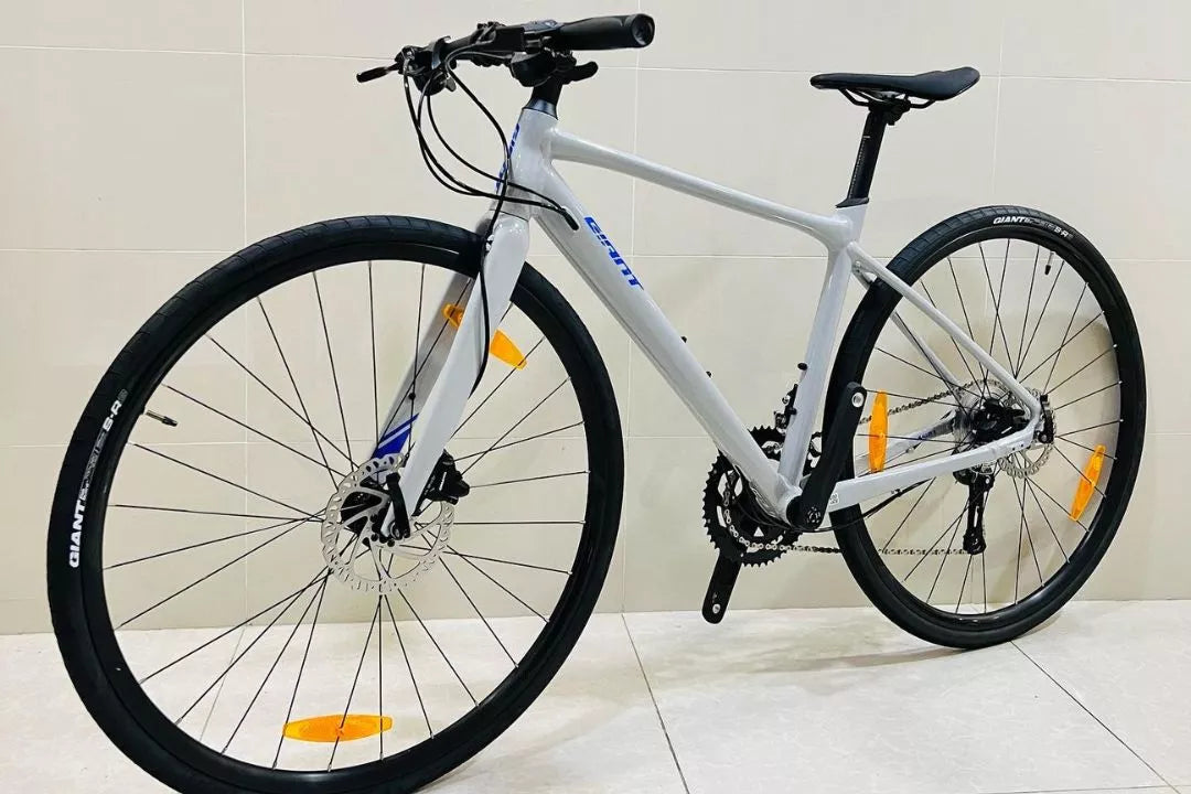 2022 GIANT FASTROAD SL 2 Hybrid Bike Road Bike 28GOODS