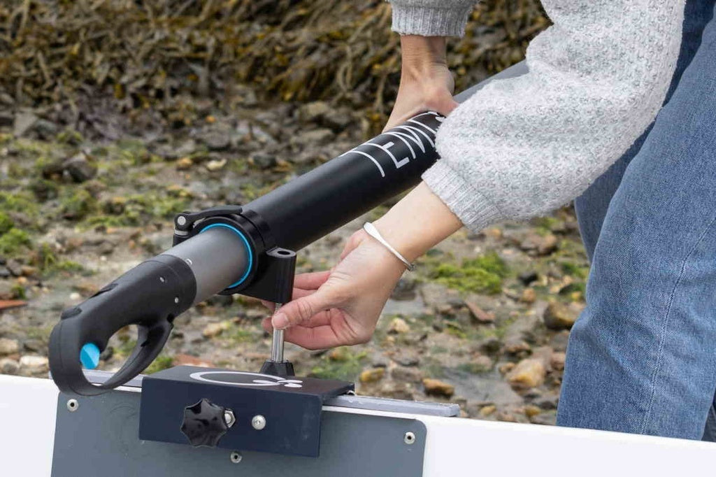 Removable rowlock fitting for TEMO·450 28GOODS