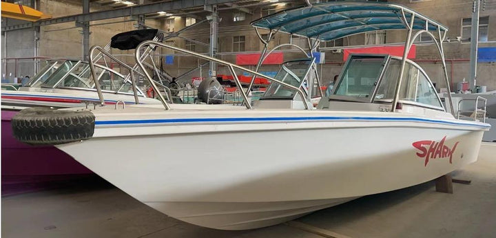 Mercury 4 stroke 60hp outboard hydraulic steering Max 8 people 23ft 703cm fiberglass boat 28GOODS